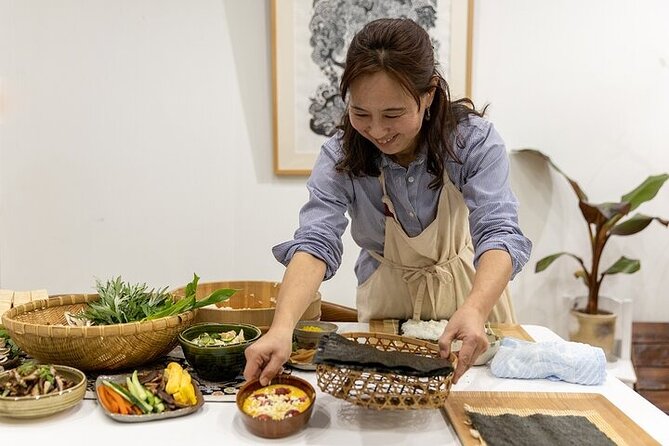 Artist Pottery and Cooking Class in the Old Streets of Mt. Hiei