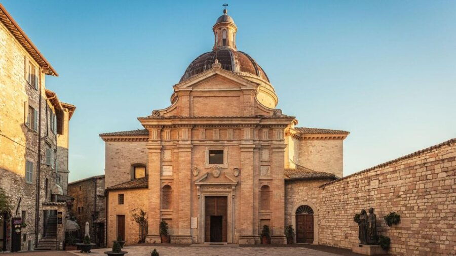 Assisi Audioguide - Travelmate App for Your Smartphone - Background