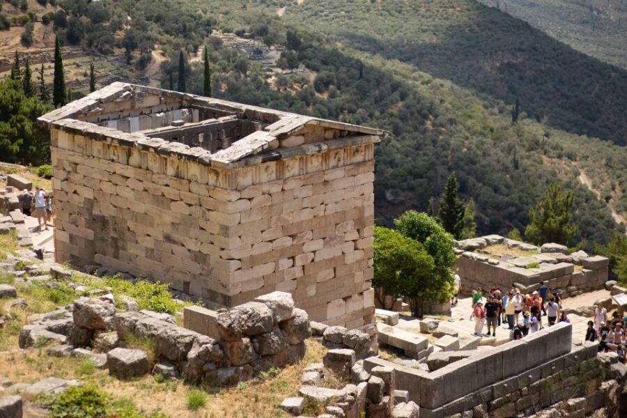 Athens: Delphi Small-Group Day Experience & Arachova Visit - Good To Know