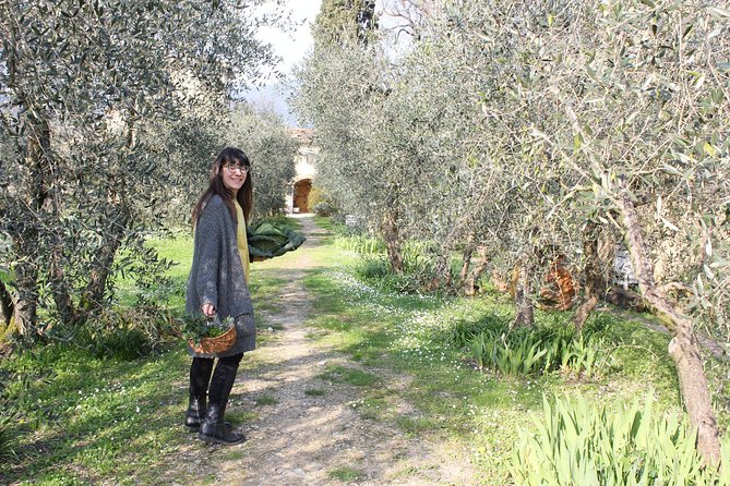 Authentic Florentine Cooking Class and Garden Tour in a Tuscan Family Estate - Good To Know
