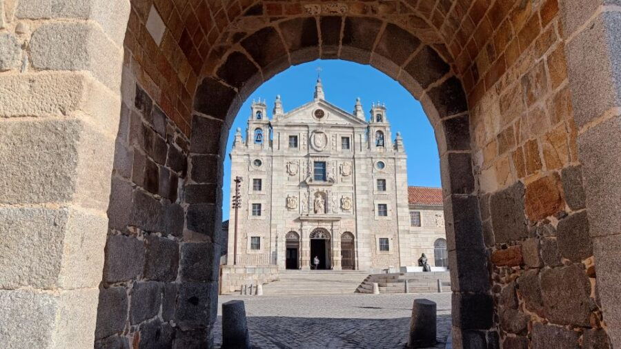 3 Best Historical Tours In Avila