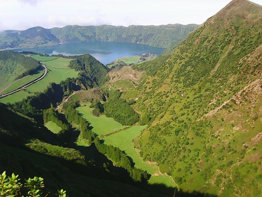 Azores Guided Tour to Volcano and Crater of Sete Cidades - Good To Know