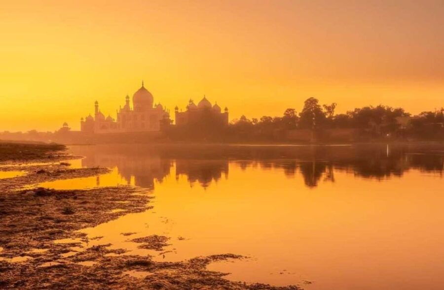 Banglore : Private 2 Days Tour Delhi, Agra With Accomadation