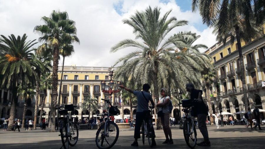 Barcelona: Bike Rental With Delivery and Pickup
