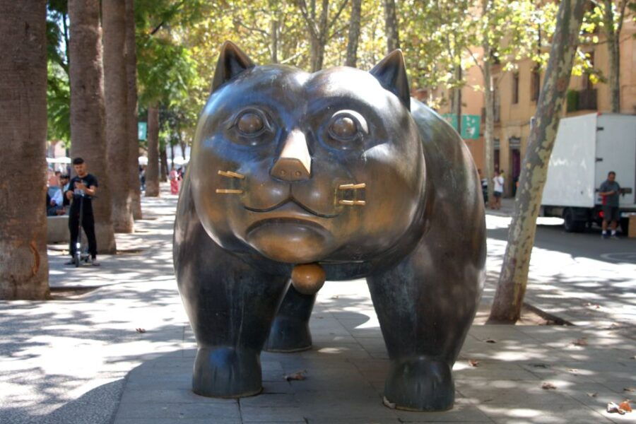 Barcelona City: El Raval and Gothic Quarter Audio Tour - Good To Know