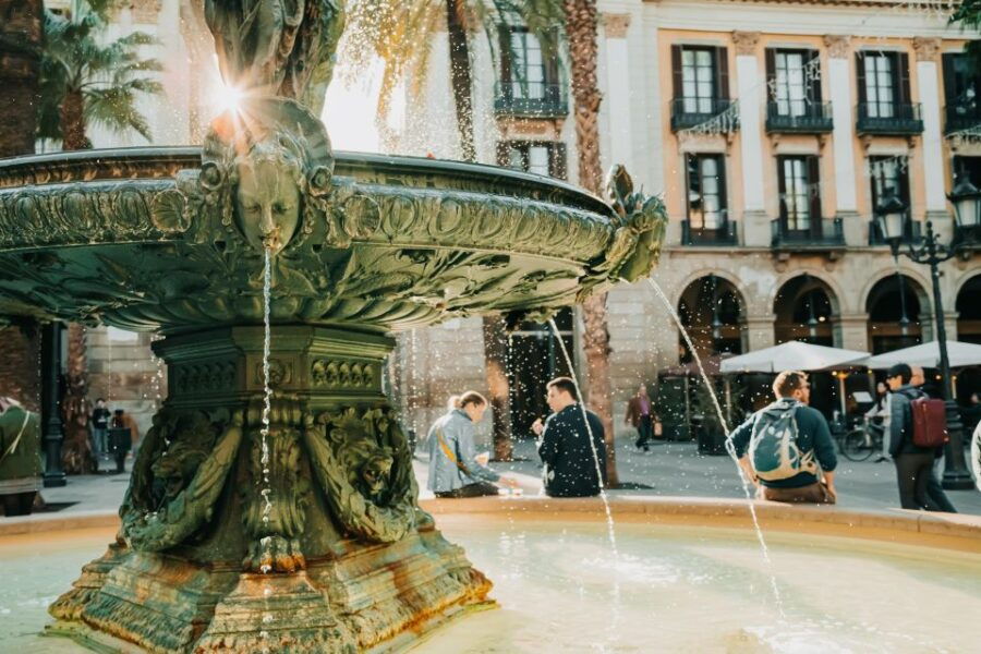 Barcelona: Customizable Guided City Tour - Good To Know