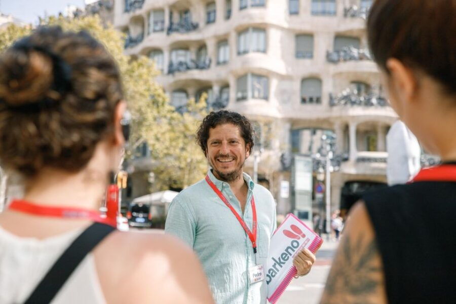 Barcelona: Exclusive Private Tour & Private Transportation - Booking Information