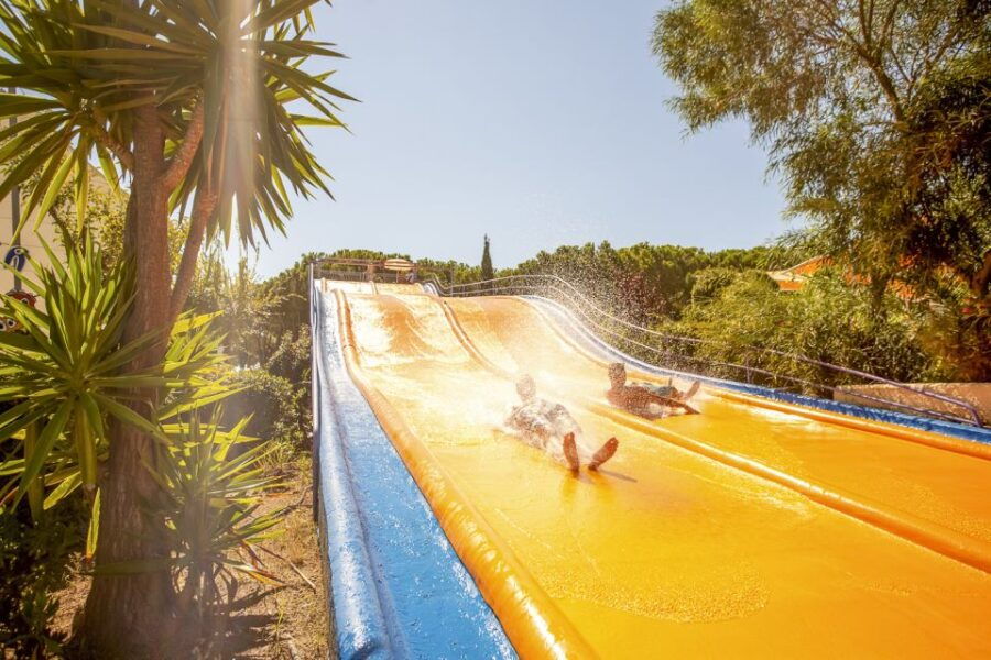 Barcelona: Illa Fantasia Water Park Day Ticket - Experience Highlights