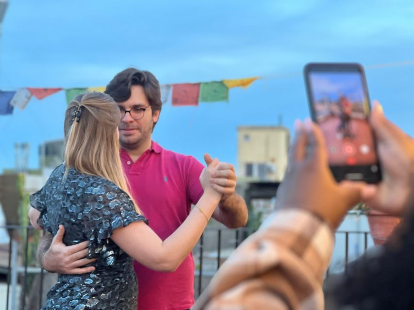 Barcelona: Rooftop Tango Lesson and Drinks - Pricing and Duration