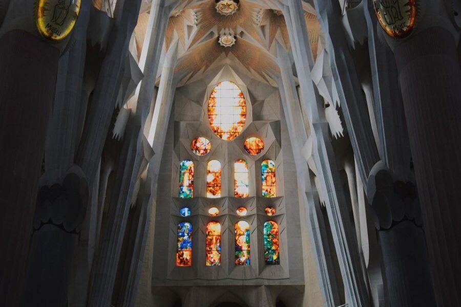 Barcelona: Sant Pau and Sagrada Familia Guided Tour - Booking Information
