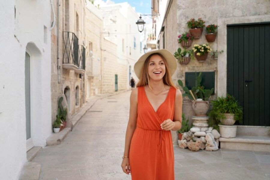 Baris Gems: Explore Piazza Mercantile & Ferrarese