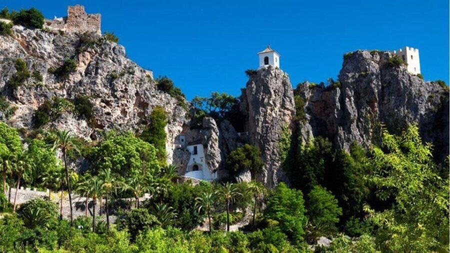 Benidorm: Aitana Mountains Guided Half-Day Jeep Trip - Good To Know