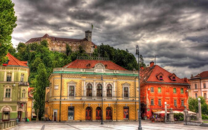 Best of Ljubljana, Classical Walking Tour of Capital City