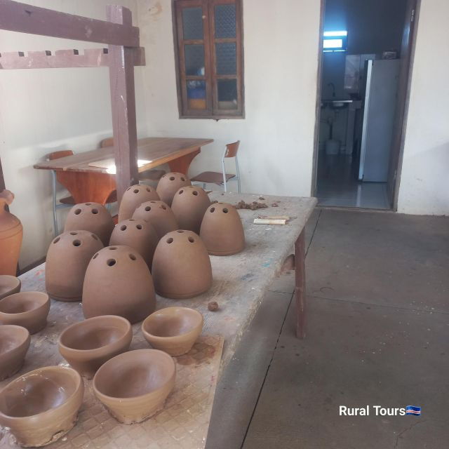Best Pottery Class on Santiago Island