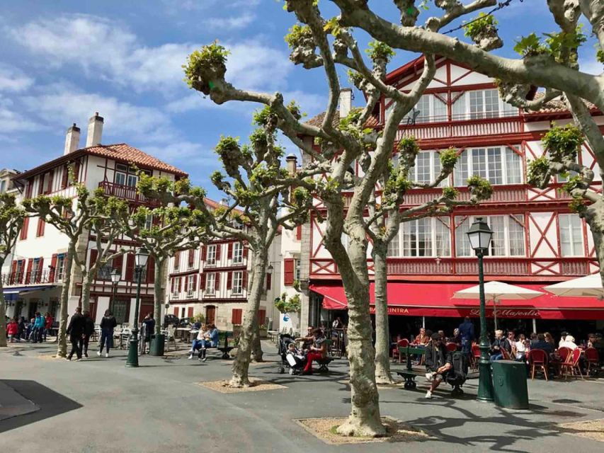 Biarritz: 6 Hours Excursion to Visit the Basque Coast!