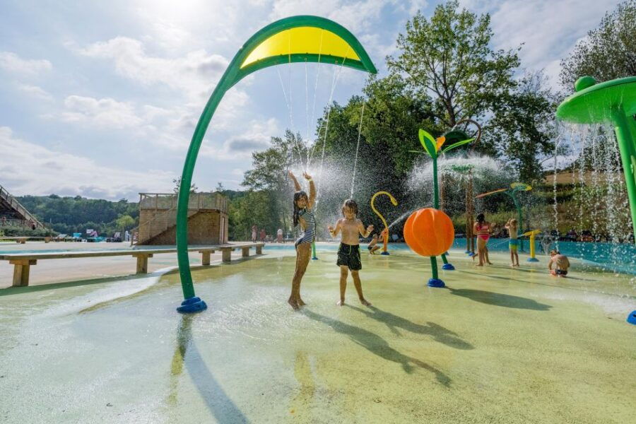 Biarritz : Amazing Water Park in a Beautiful Natural Setting