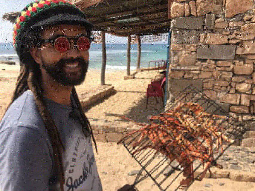 Boa Vista: Lobster Lunch at Santa Monica Beach - Good To Know