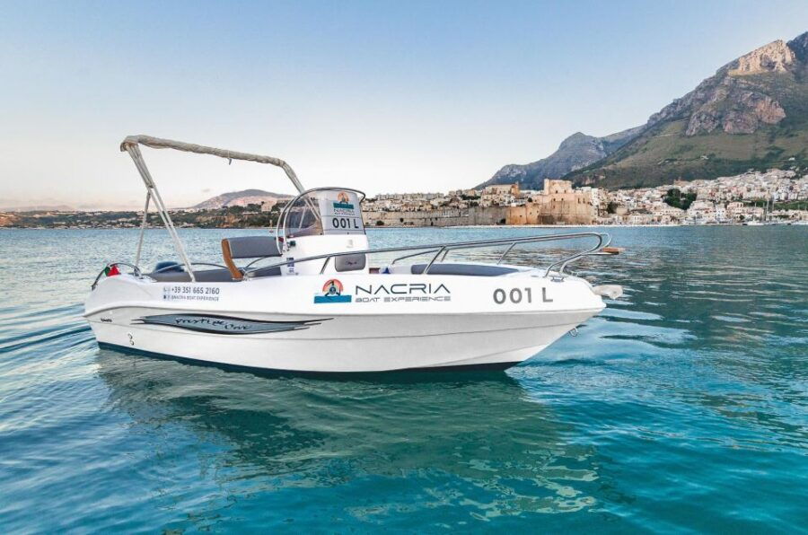 Boat Rental Without Driver in Castellammare Del Golfo