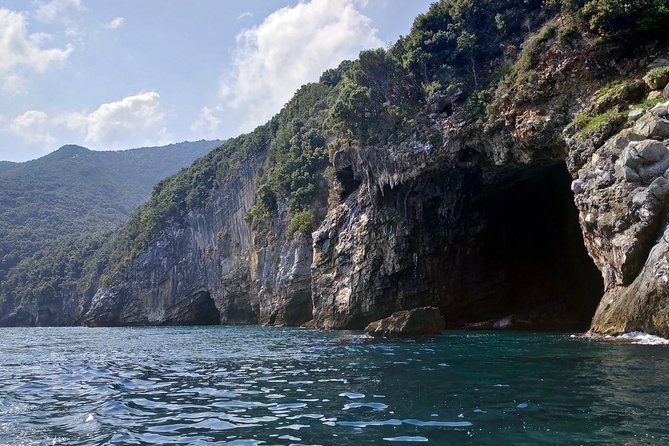 Boat Trip Sea Caves of Thetis