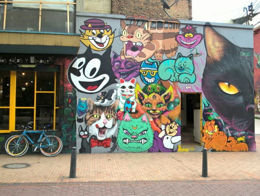 Bogotá Street Art and Graffiti Tour 3 Hrs - Tour Duration and Language Options