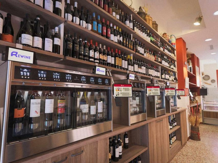 Bologna: Wine and Tasting Experience in Traditional Bottega