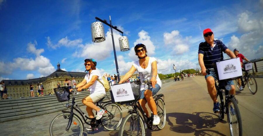 Bordeaux: Essentials 3-Hour Bike Ride - Tour Description