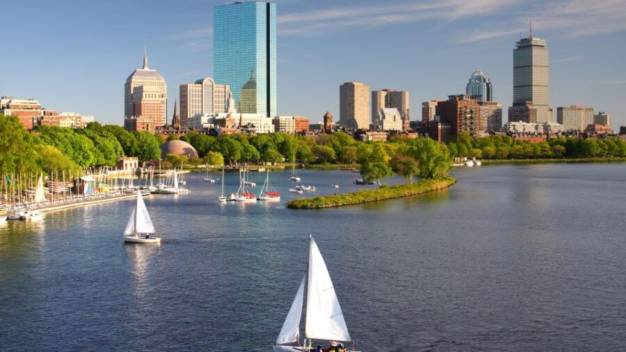 Boston: Bus Tours From Toronto