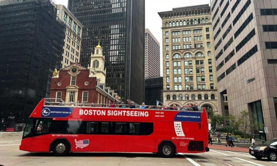 Boston: Hop-On Hop-Off Boston Sightseeing Tour With 15 Stops