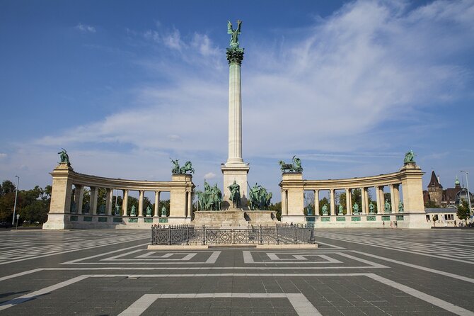 Budapest: City Park Self-Guided Walking Tour