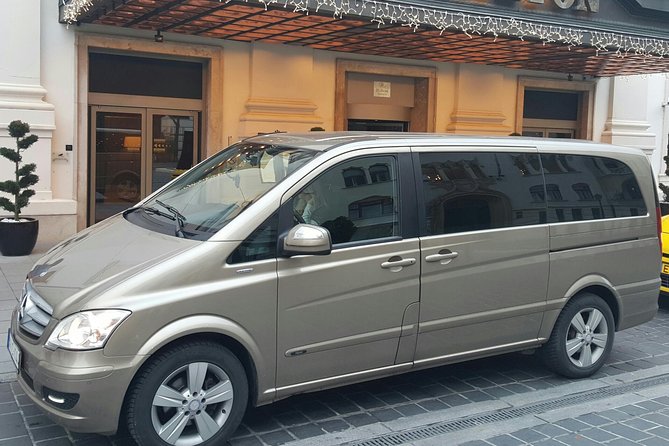 Budapest One Way Private Transfer to or From Airport