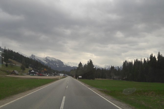 Budapest to Krakow Private Transfer