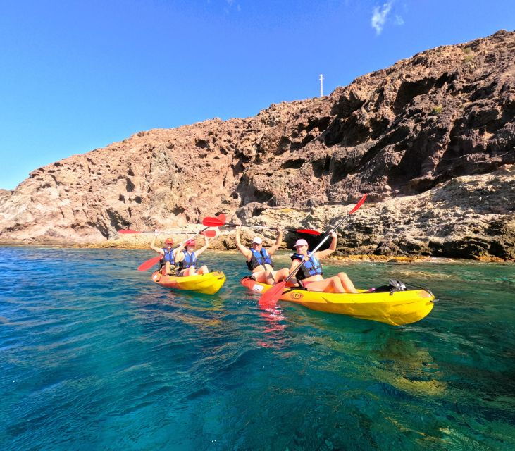 CABO DE GATA: GUIDED KAYAK ROUTE + SNORKELING + FREE PHOTOS