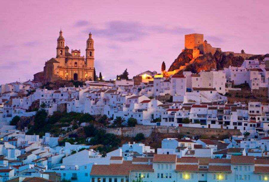 Cadiz, Jerez or El Puerto: White Towns of Andalusia Day Trip