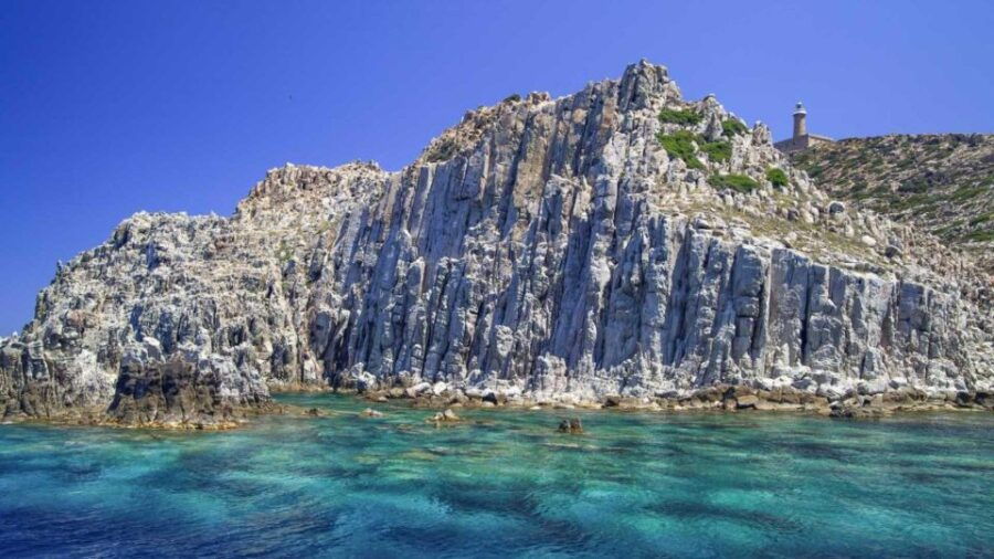 Calasetta: H/D Dinghy Trip San Pietro or Santantioco Island