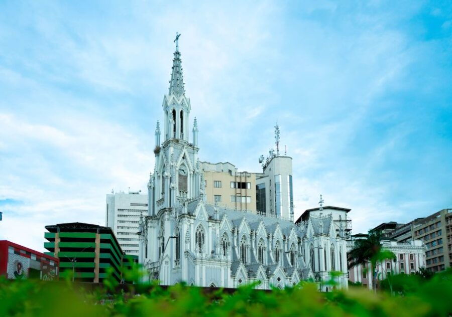 Cali: Walking Tour of the Historic Center