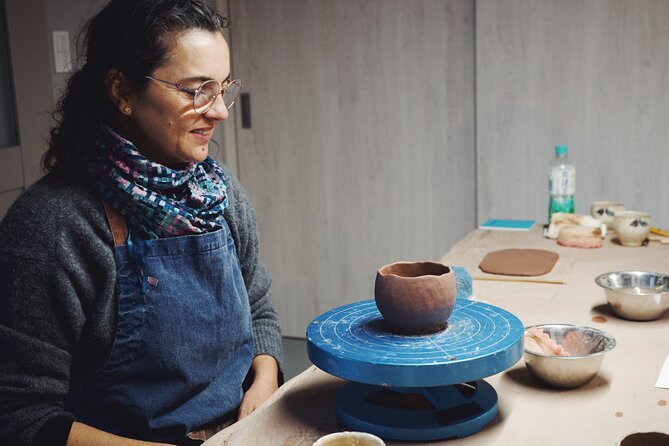 Calming Pottery Class in Tokyo