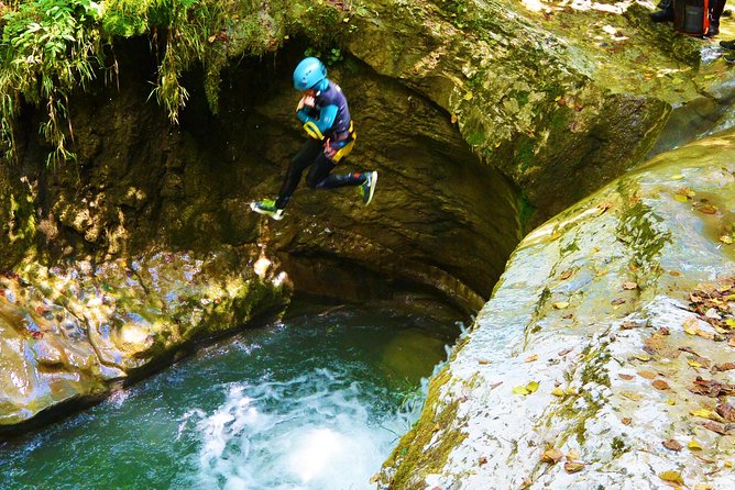 Canyoning Grenoble: the Ecouges Canyon