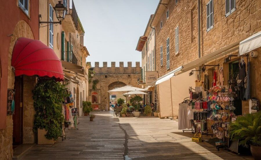 Cap De Formentor: Market, Beach, and Alcudia Tour - Good To Know