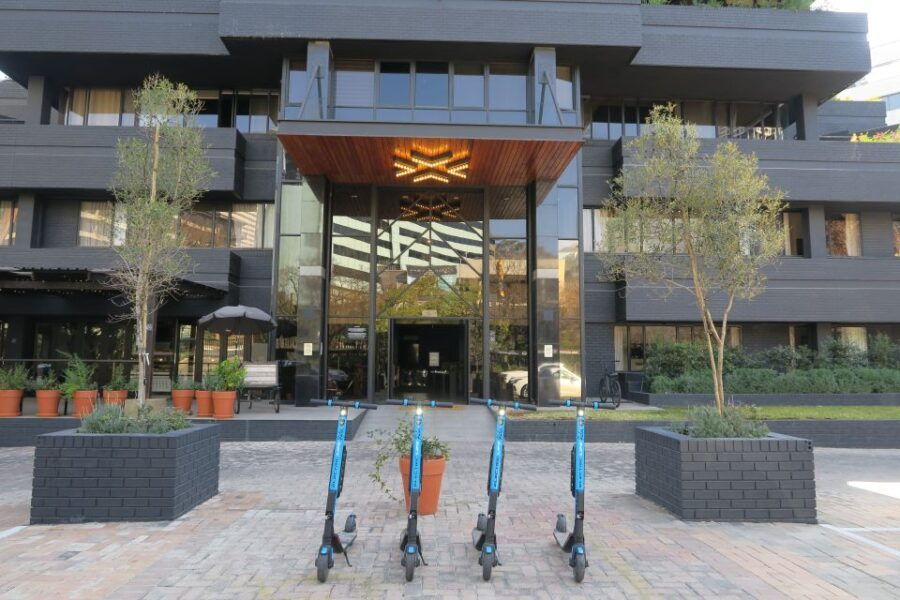 Cape Town: E-Scooter History Experience With Coffee - Good To Know