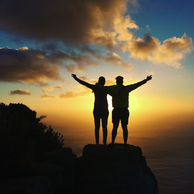 Cape Town: Enjoy the Sunset at Lions Head on a Guided Hike