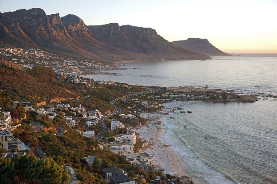 Cape Town: Half-Day Guided City Sightseeing Tour by Bus - Tour Highlights