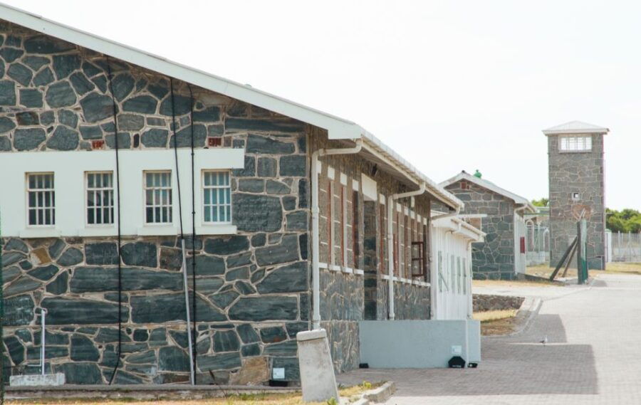 Cape Town: Robben Island Ferry Tour With 1-Way Hotel Pickup