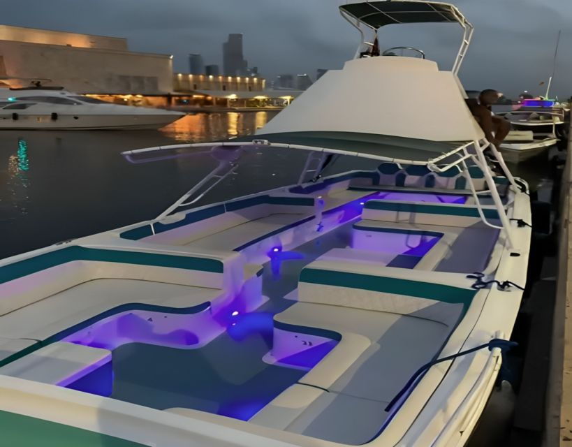 Cartagena: Bay Boat Tour With Open Bar and Dj! - Experience Highlights