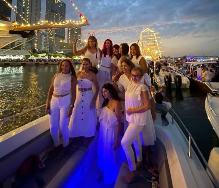 Cartagena: Bay Sunset Tour With Open Bar Included - Good To Know