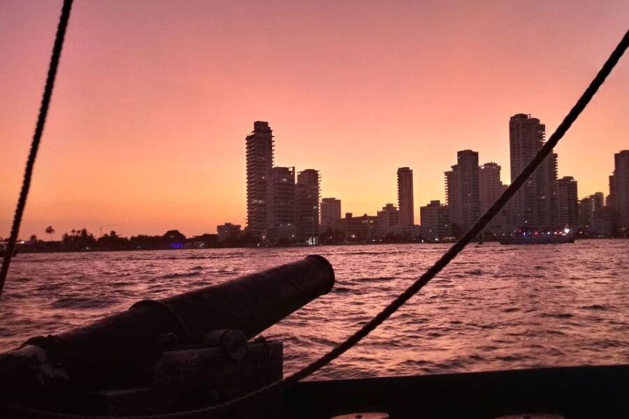 Cartagena, Colombia: Sunset Pirate Cruise With Open Bar - Customer Reviews