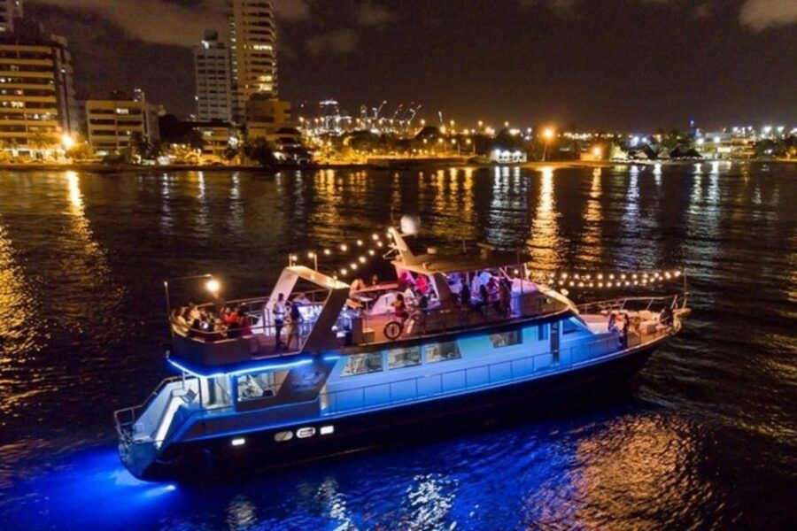 Cartagena: Cruise by the Bay With Dinner and Wine - Booking Details
