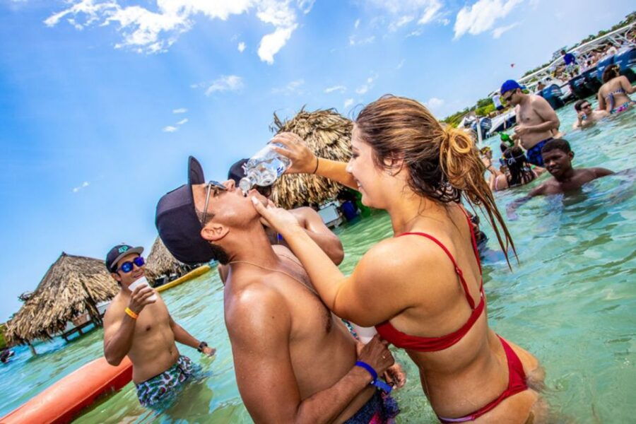 Cartagena: Party Boat to Cholon Island With Open Bar & Lunch - Booking Details
