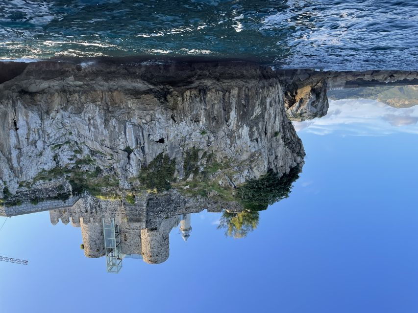 Castro-Urdiales: Private Boat Tour With Guide