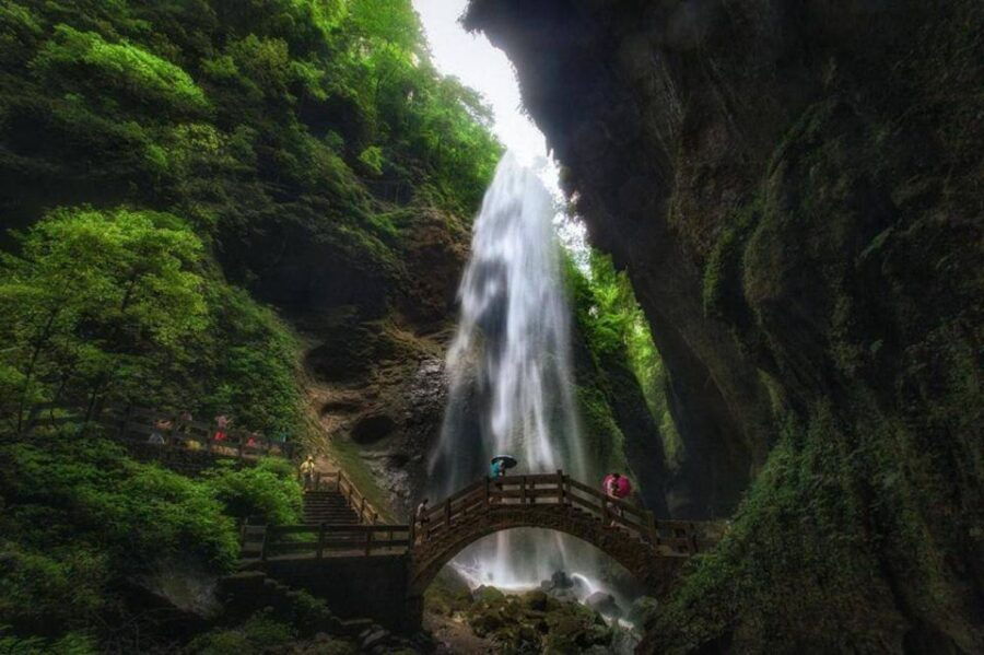 Chongqing: Wulong Exploration Tour