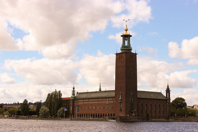 City Hall, Old Town & Vasa Museum – All-In-1 Guided Experience